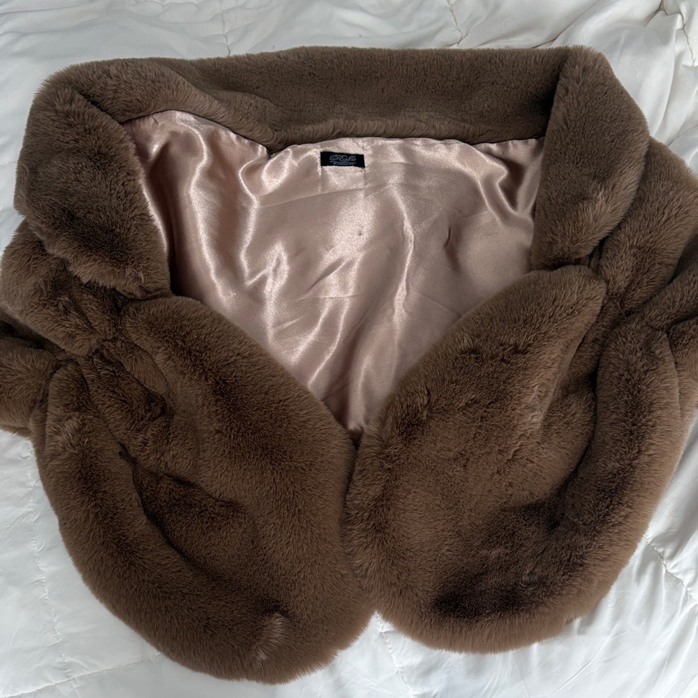 Luxurious Brown Faux Fur Women's Coat